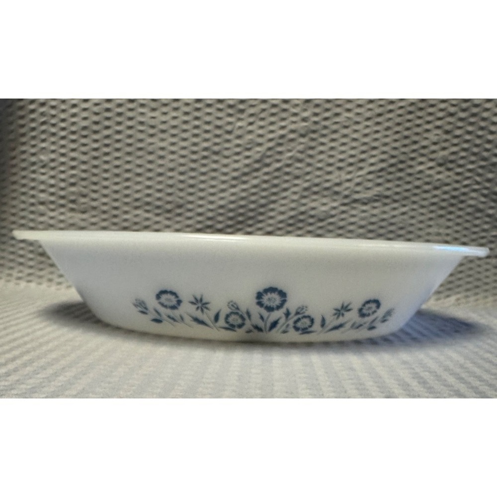 VTG Glasbake Blue Flower Floral Pattern White Divided Casserole Dish J2352 EUC